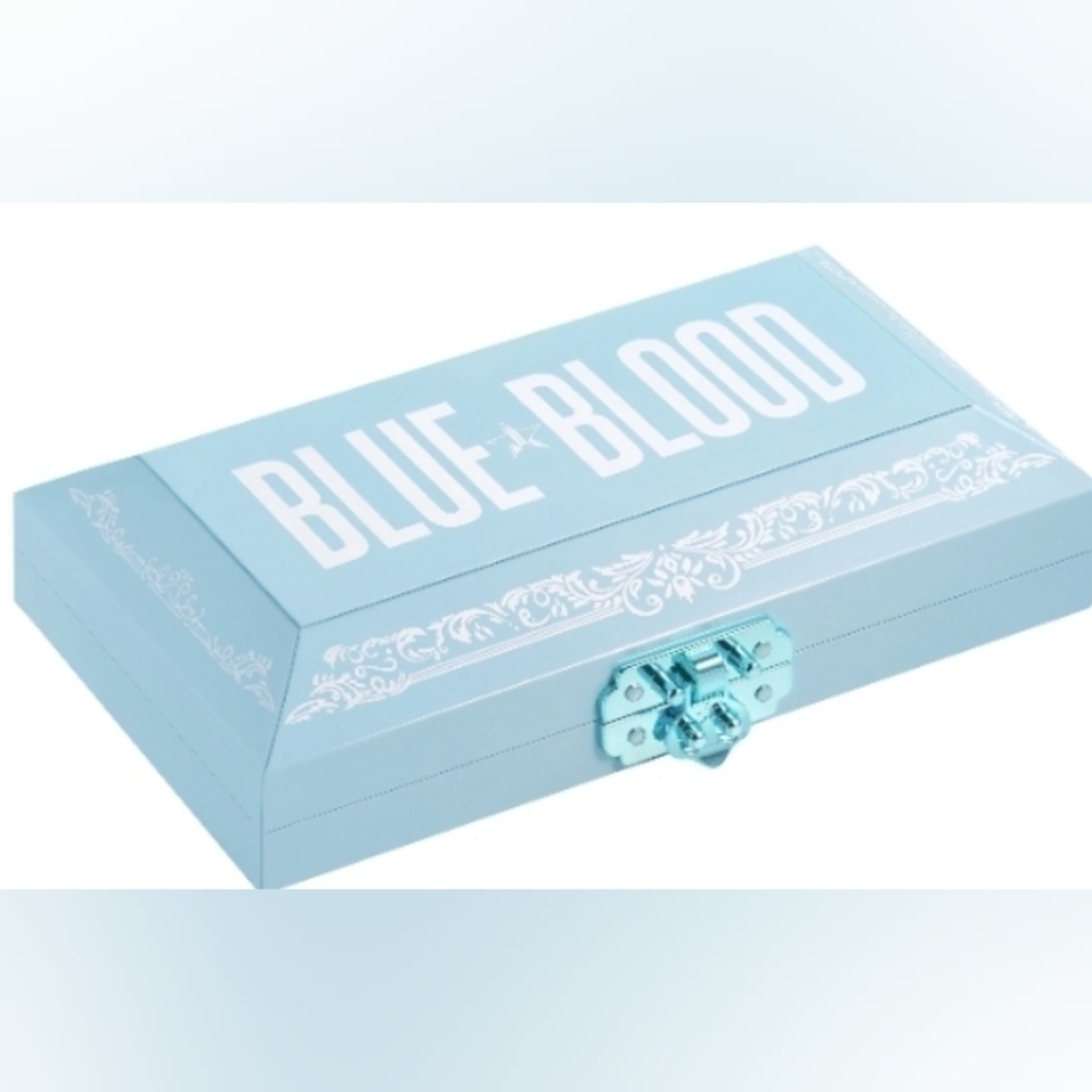 💙- Jeffree Star Blue Blood Artistry 💙 Palette
